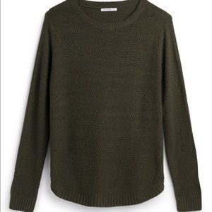 Pink Clover textured pullover.